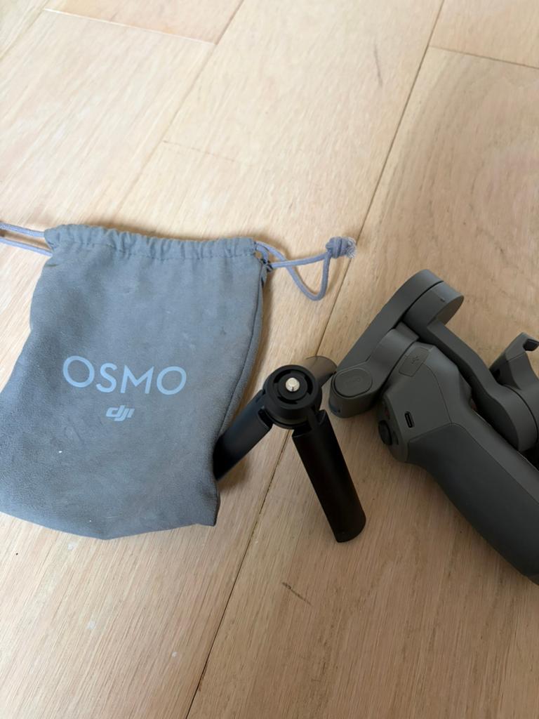 DJI Osmo Mobile 3 Foldable Smartphone Gimbal Stabilizer, Ophalen of Verzenden, Zo goed als nieuw