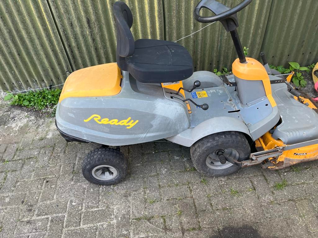 Stiga Ready Zitmaaier - Nieuwe accu en recent poelie, Cirkelmaaier, Gebruikt, Elektrische starter, Ophalen of Verzenden