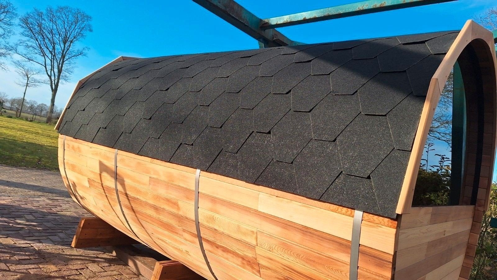 Red Cedar Barrel Sauna 240x180 + Glaswand + Shingles - Nieuw, Ophalen, Nieuw, Fins of Traditioneel, Complete sauna