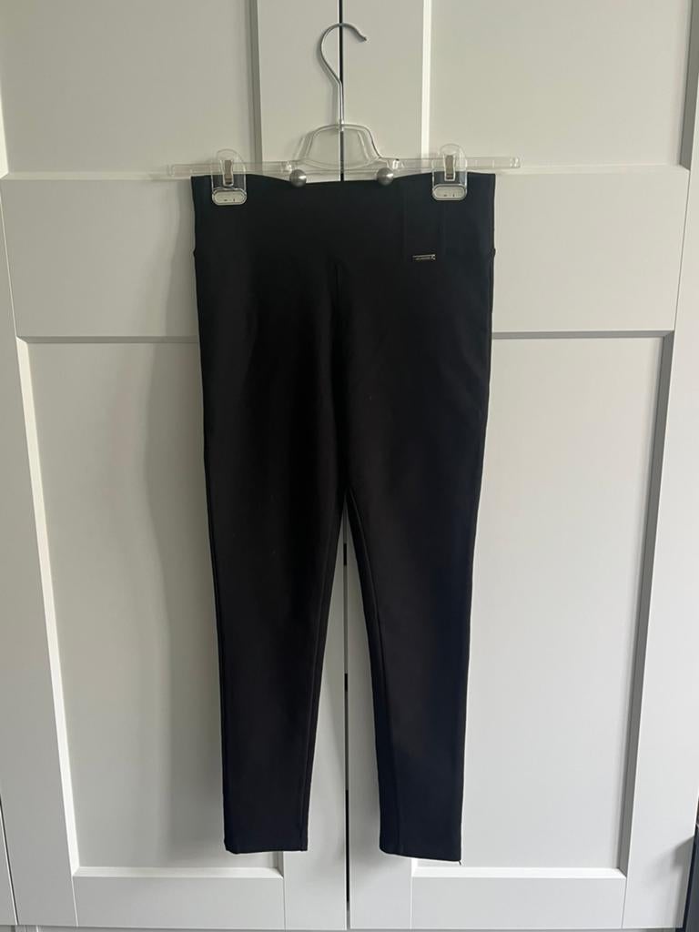 Legging broek, Kleding | Dames, Leggings, Maillots en Panty's, Ophalen of Verzenden, Zo goed als nieuw, Zwart, Legging