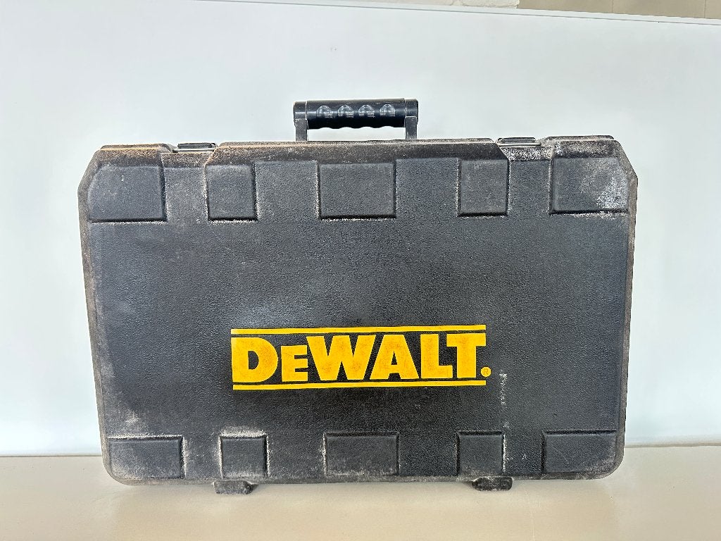 DeWalt accuboorhamer, Ophalen, Zo goed als nieuw