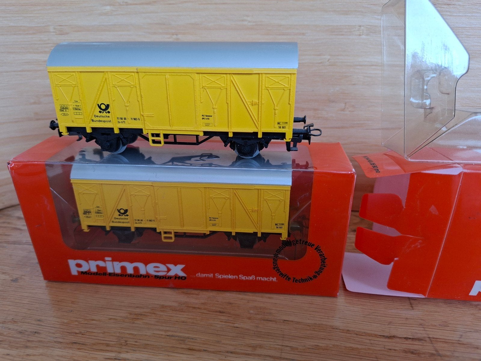 2 x Märklin Primex 4558 post-wagen wagon H0 trein locomotief, Wisselstroom, Ophalen of Verzenden, Märklin, Nieuw