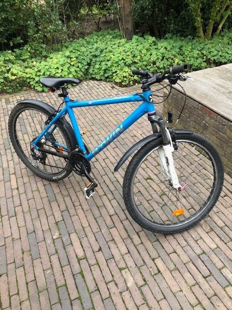 Blauwe B'Twin mountainbike 26 inch - Gebruikt, 24 inch of meer, Gebruikt, Velgrem, V-brakes
