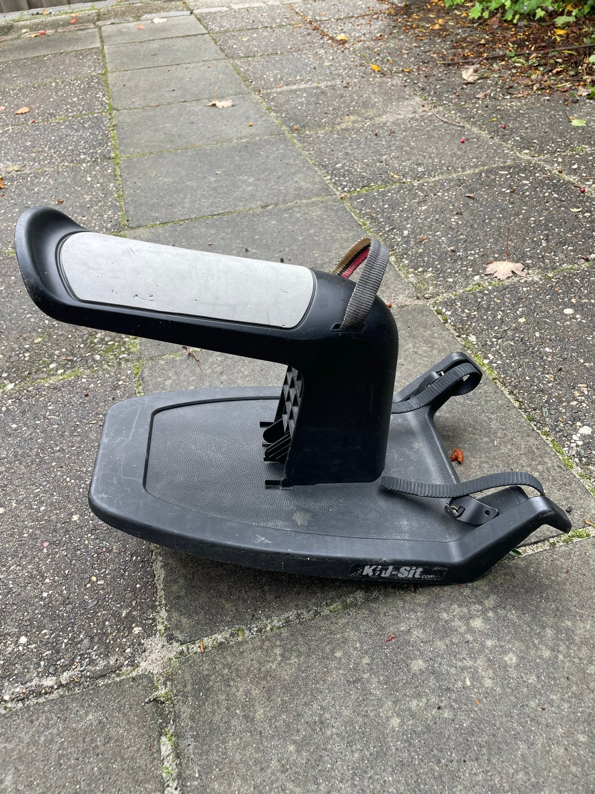 Kidsit universeel meerijdplankje met zitje, Fietsen en Brommers, Ophalen, Gebruikt