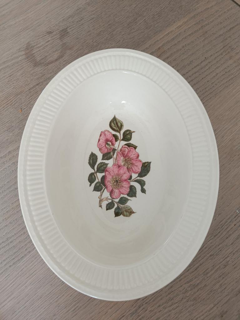 Wedgwood Briar Rose Ovale Diepe Schaal - Vintage Servies, Ophalen of Verzenden, Porselein, Wedgwood, Schaal of Schalen