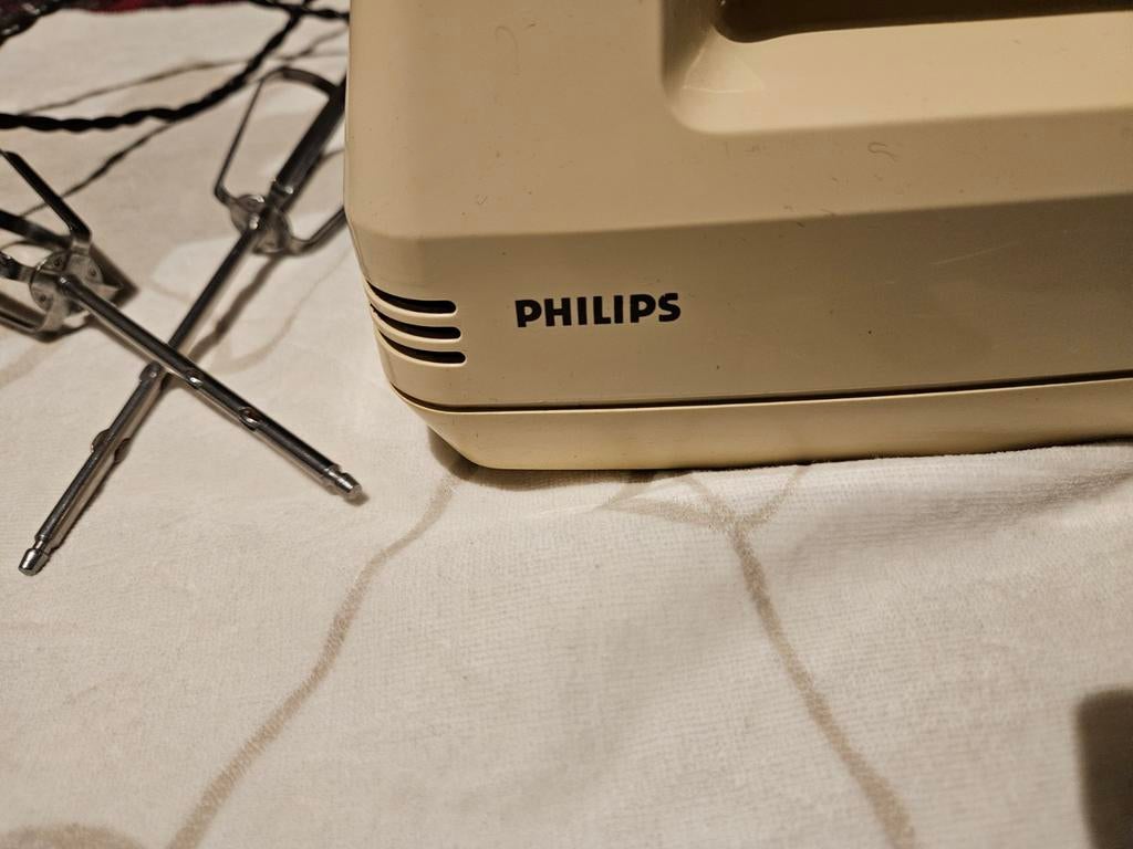 Vintage Philips handmixer - Werkt perfect!, Witgoed en Apparatuur, Keukenmixers, Gebruikt, Minder dan 1 liter, 3 snelheden of meer