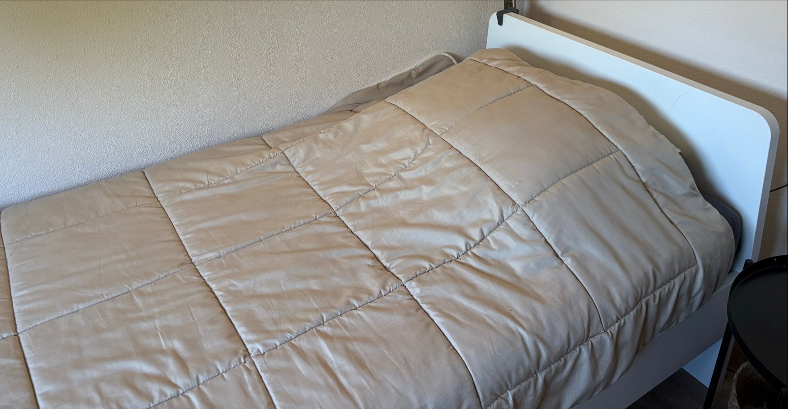 Eenpersoonsbed met verstelbare lattenbodem, Huis en Inrichting, Ophalen, 90 cm, Eenpersoons, Wit