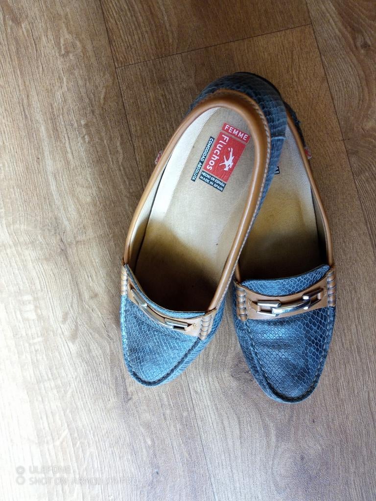 ZGAN blauwe moccasins 39  FLUCHOS, Blauw, Zo goed als nieuw, Espadrilles of Moccasins, FLUCHOS