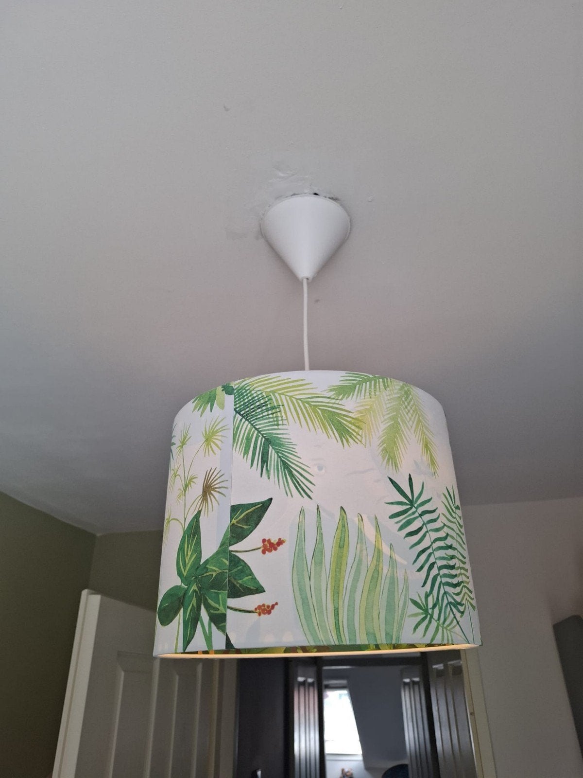 Kinderlamp met jungle print - kan ook verstuurd worden, Kinderen en Baby's, Kinderkamer | Inrichting en Decoratie, Meerkleurig