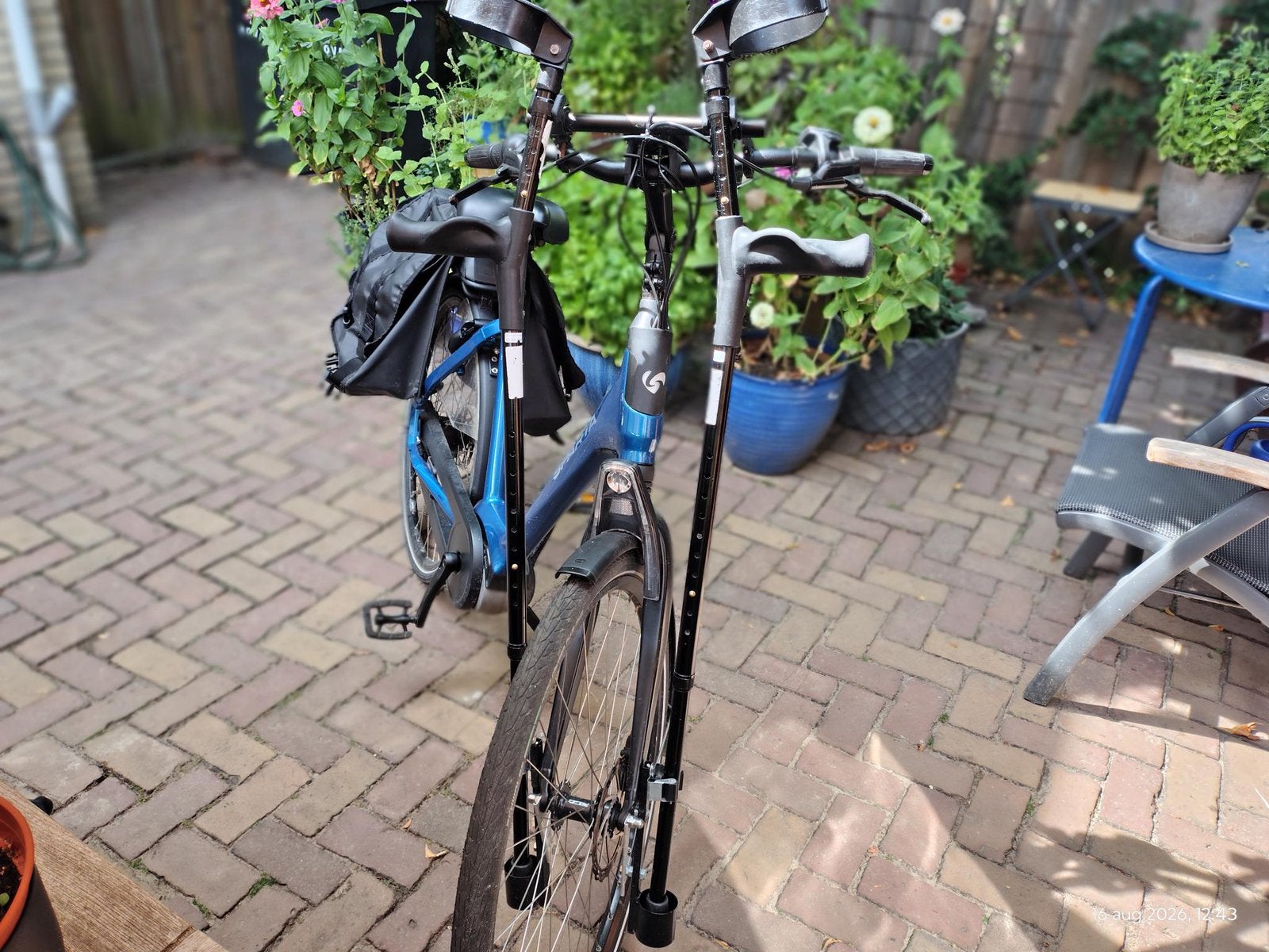 Krukhouder stokhouder voor ellenboogkrukken voor op de fiets, Ophalen of Verzenden, Zo goed als nieuw, Overige merken