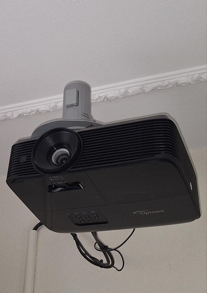 Optoma HD146X Beamer - Zo goed als nieuw, Ophalen of Verzenden, Zo goed als nieuw, DLP, Full HD (1080)