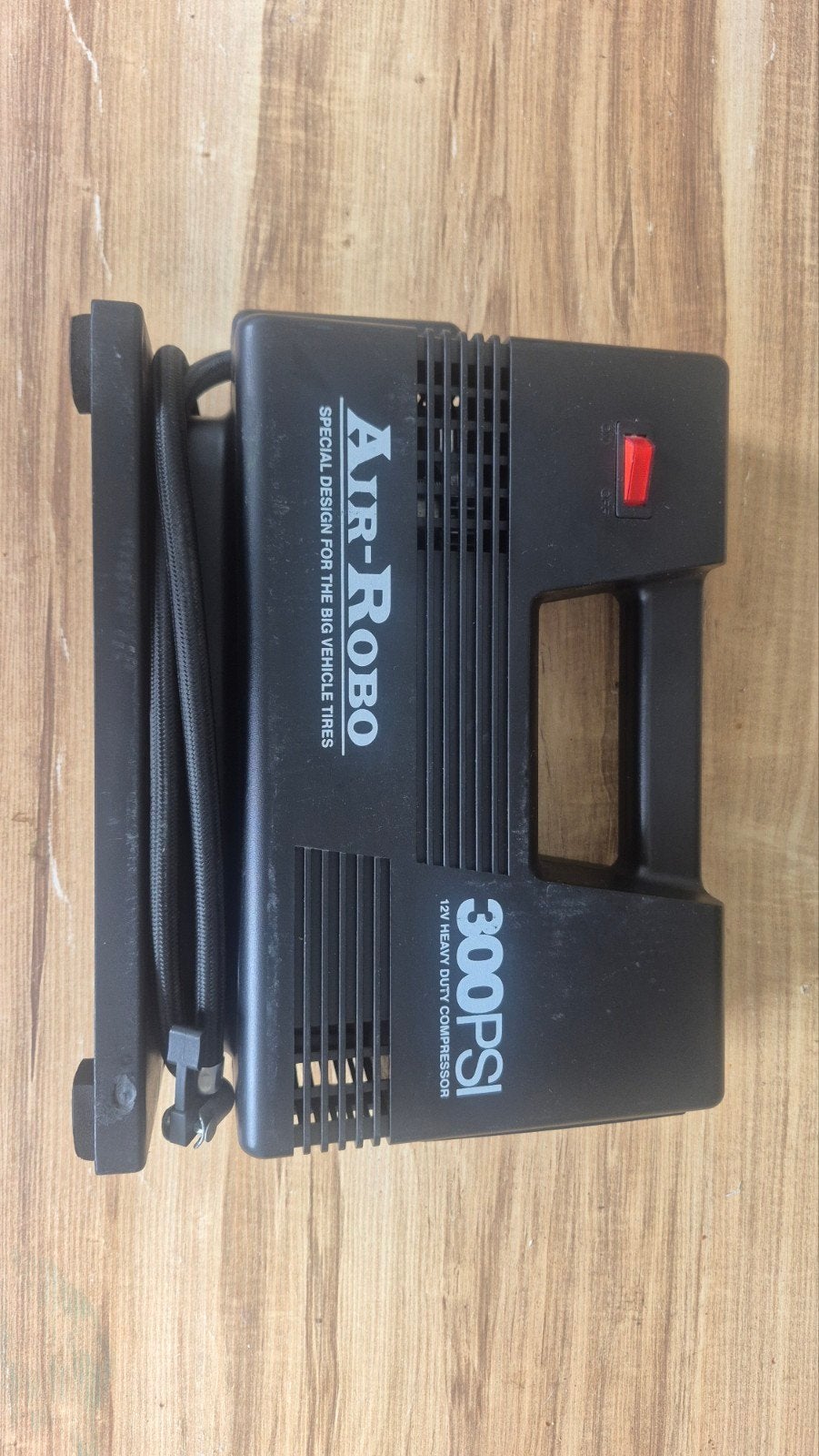 Air-Robo 300PSI 12V Compressor, Doe-het-zelf en Verbouw, Compressors, Minder dan 25 liter, Ophalen of Verzenden, Minder dan 200 liter/min