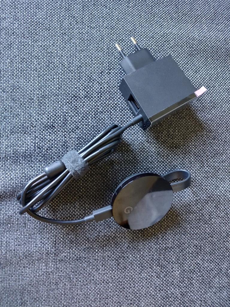 Google Chromecast Ultra 4K vrijwel nieuw, Audio, Tv en Foto, Mediaspelers, Ophalen of Verzenden, Zo goed als nieuw, HDMI