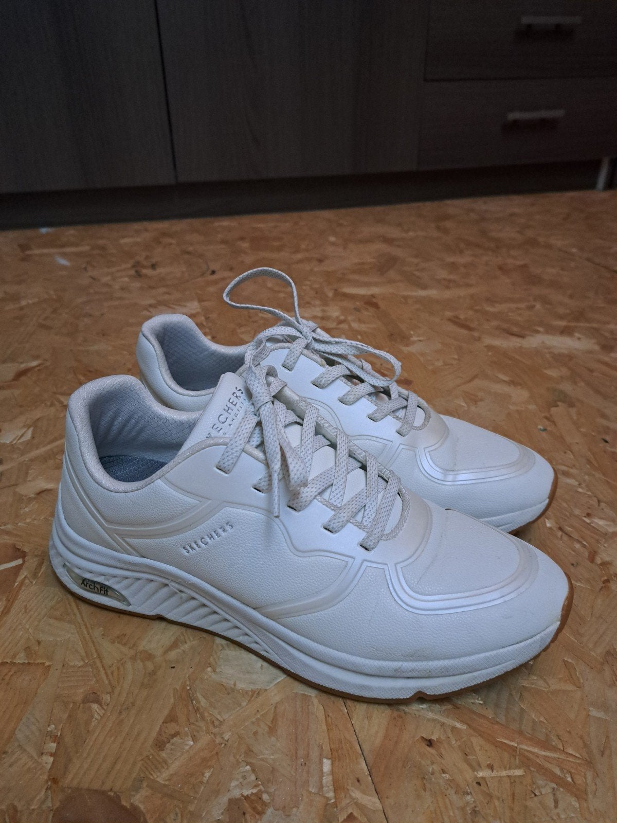 Skechers Arch Fit - Wit - Maat 40, Kleding | Dames, Skechers, Wit, Ophalen of Verzenden, Sneakers of Gympen