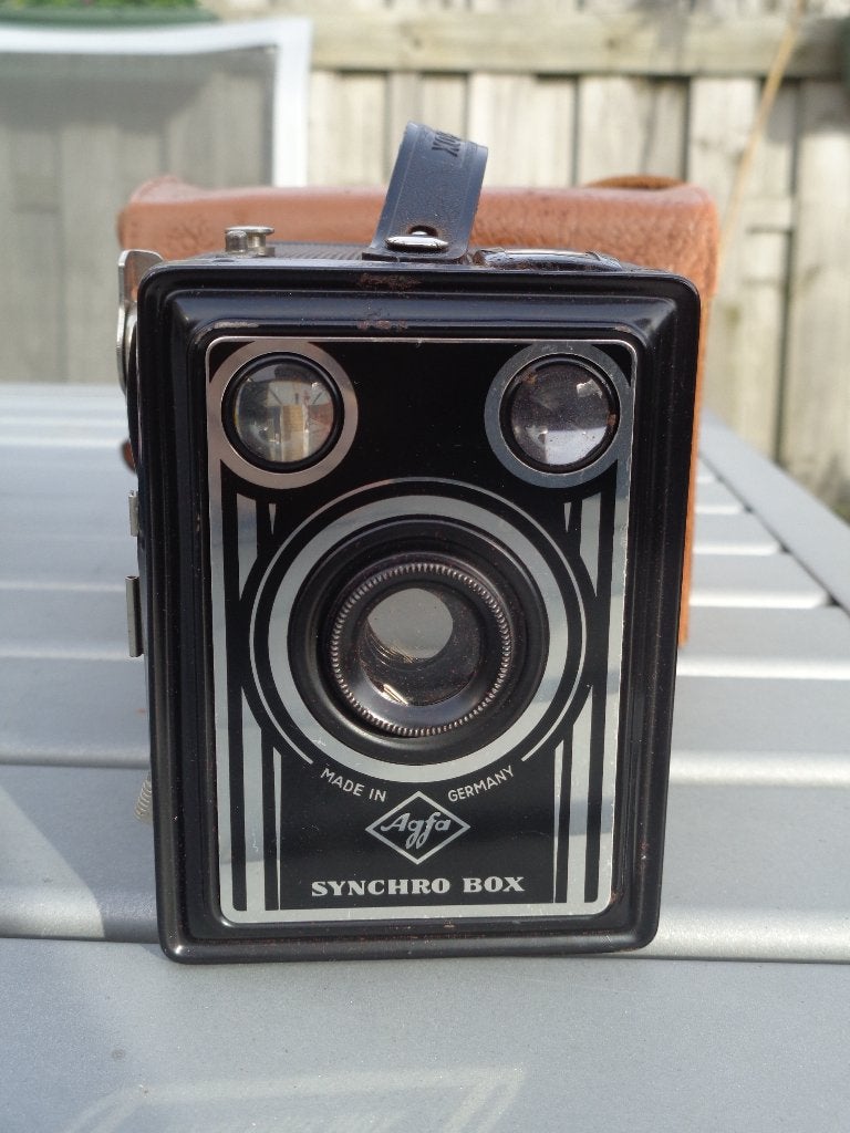 Agfa Synchro Box boxcamera met bruin leren cameratas, Ophalen of Verzenden, Gebruikt, Compact, Overige Merken