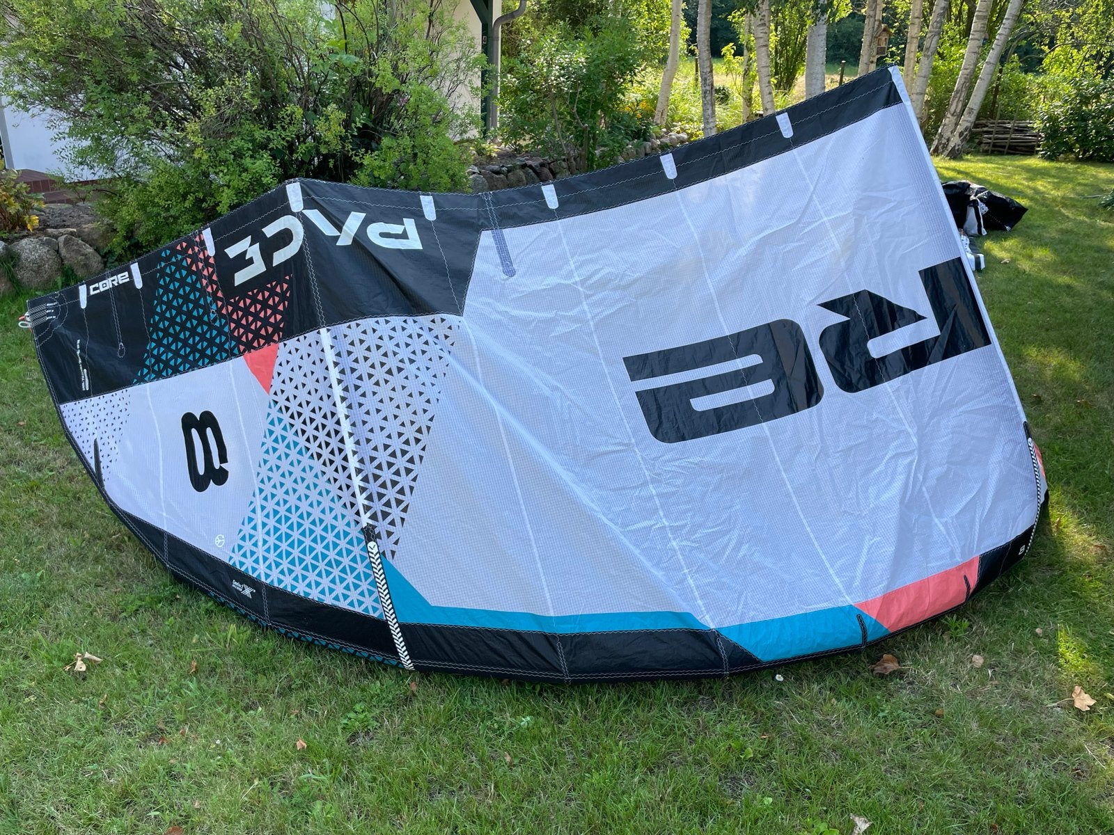 Core Pace 8m² Kitesurf Kite uit 2026 - Zo goed als nieuw, Watersport en Boten, Kitesurfen, Geen board, Ophalen of Verzenden, Zo goed als nieuw