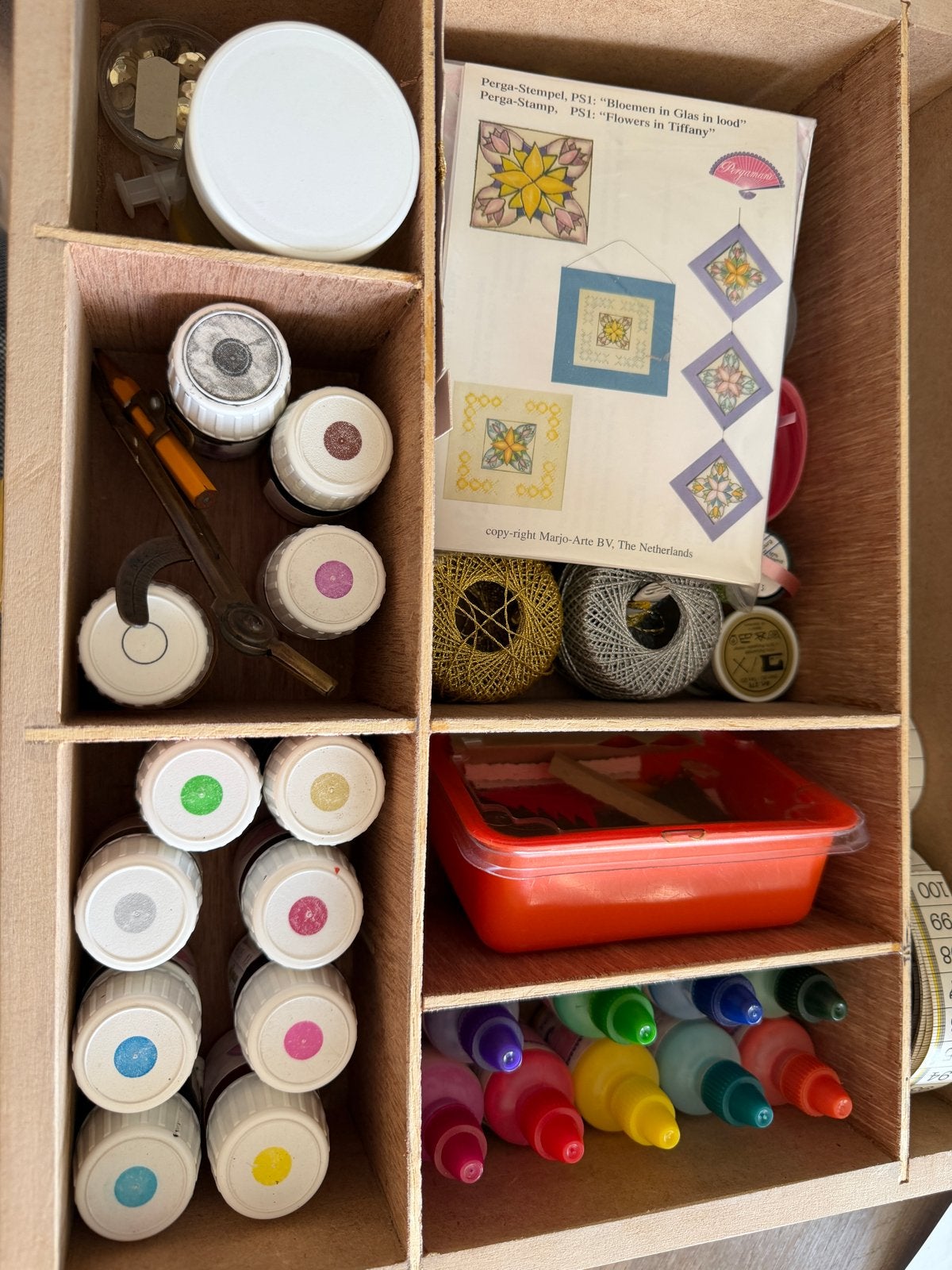 Knutselset met verf, garen en Perga-Stempel, Hobby en Vrije tijd, Ophalen, Gebruikt, Meerkleurig, Natuur en Bloemen