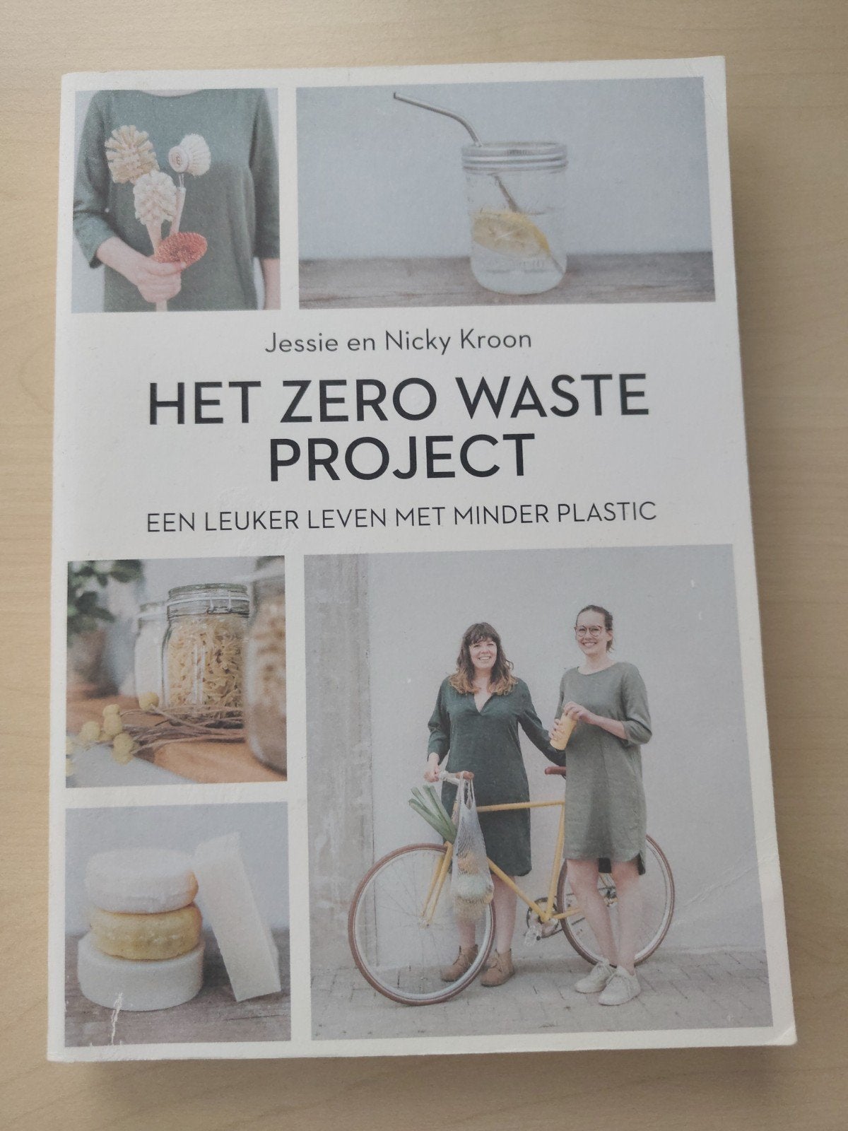 Het Zero Waste Project: Een leuker leven met minder plastic, Boeken, Ophalen of Verzenden, Zo goed als nieuw, Overige onderwerpen