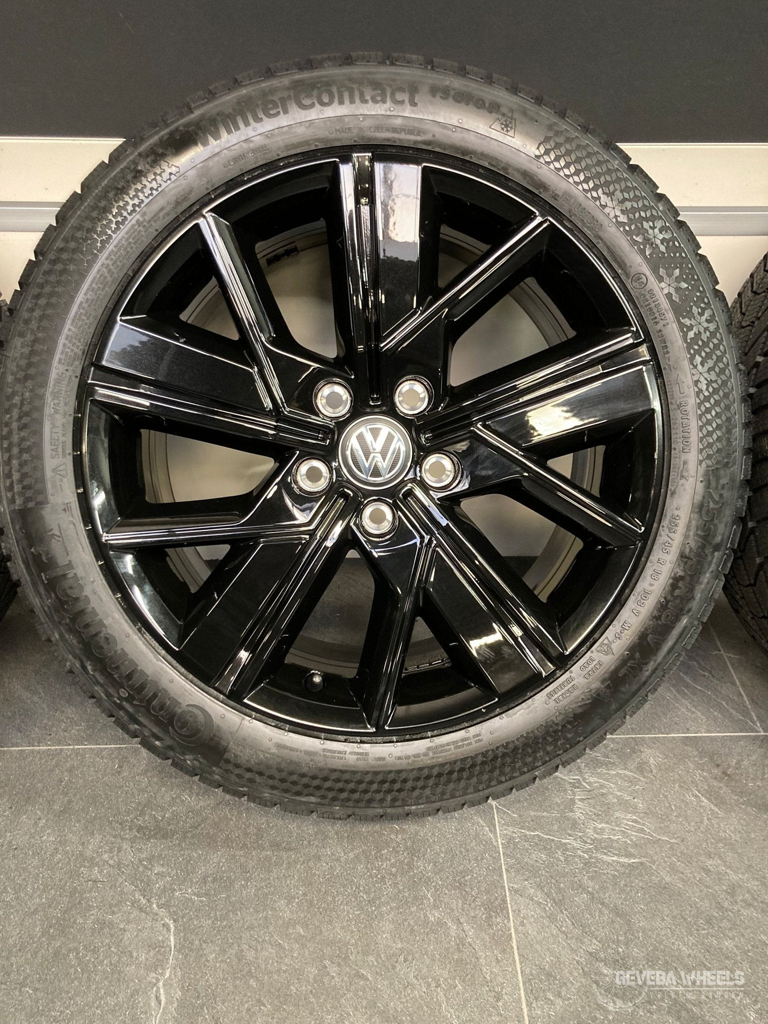18” originele VW Transporter T5 T6 T7 velgen + winterbanden, Auto-onderdelen, Banden en Velgen, Banden en Velgen, Winterbanden