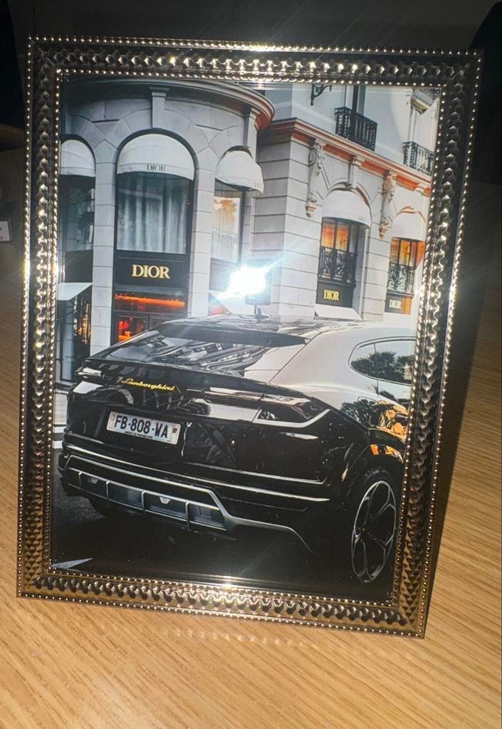 Lijst met Lamborghini en Dior, Minder dan 50 cm, Metaal of Aluminium, Nieuw, Ophalen of Verzenden