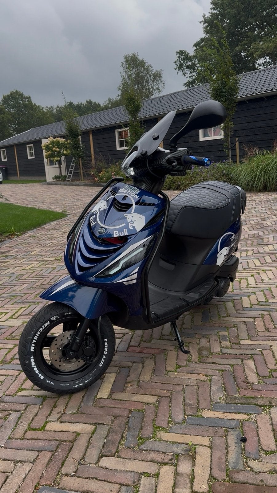 Piaggio Zip 50cc iGET 2020 - Bomvol Opties & Malossi Tuning, Ophalen, Gebruikt, Benzine