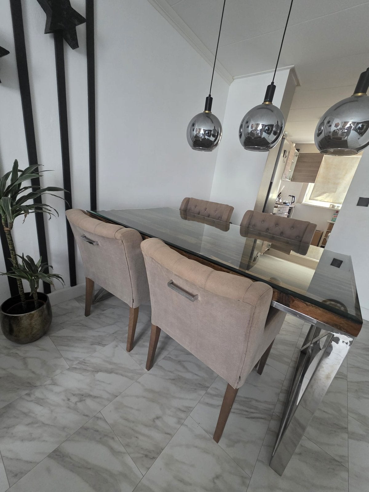 Rofra Home Railway eettafel met glasplaat + 4 stoelen, Zo goed als nieuw, Vier personen, Rechthoekig, 50 tot 100 cm