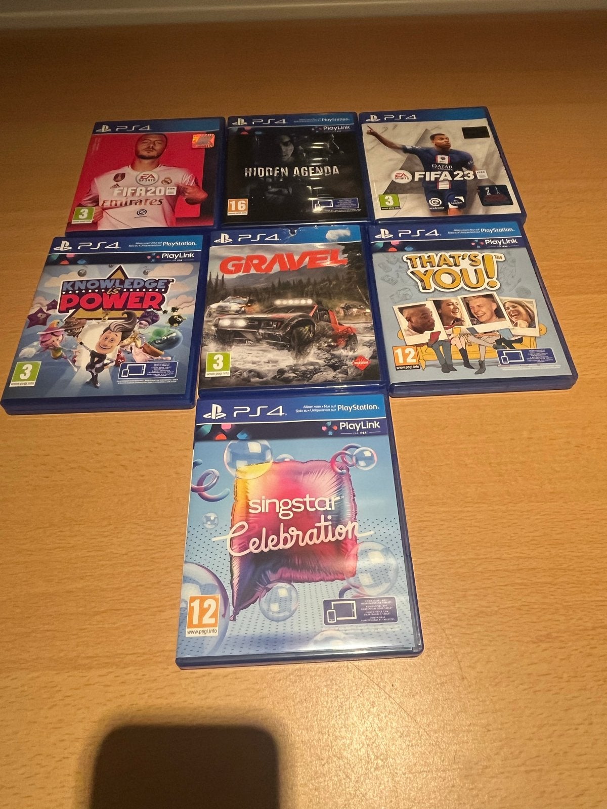 7 goedwerkende PS4 games: FIFA, Gravel & PlayLink bundel, Eén computer, Ophalen of Verzenden, Zo goed als nieuw, 3 spelers of meer
