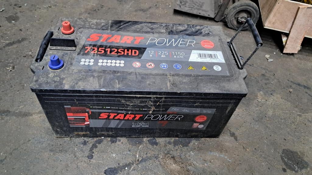 Accu 12V 225Ah 1150 A Start Power 77512SHD, Ophalen of Verzenden, Gebruikt, Universele onderdelen
