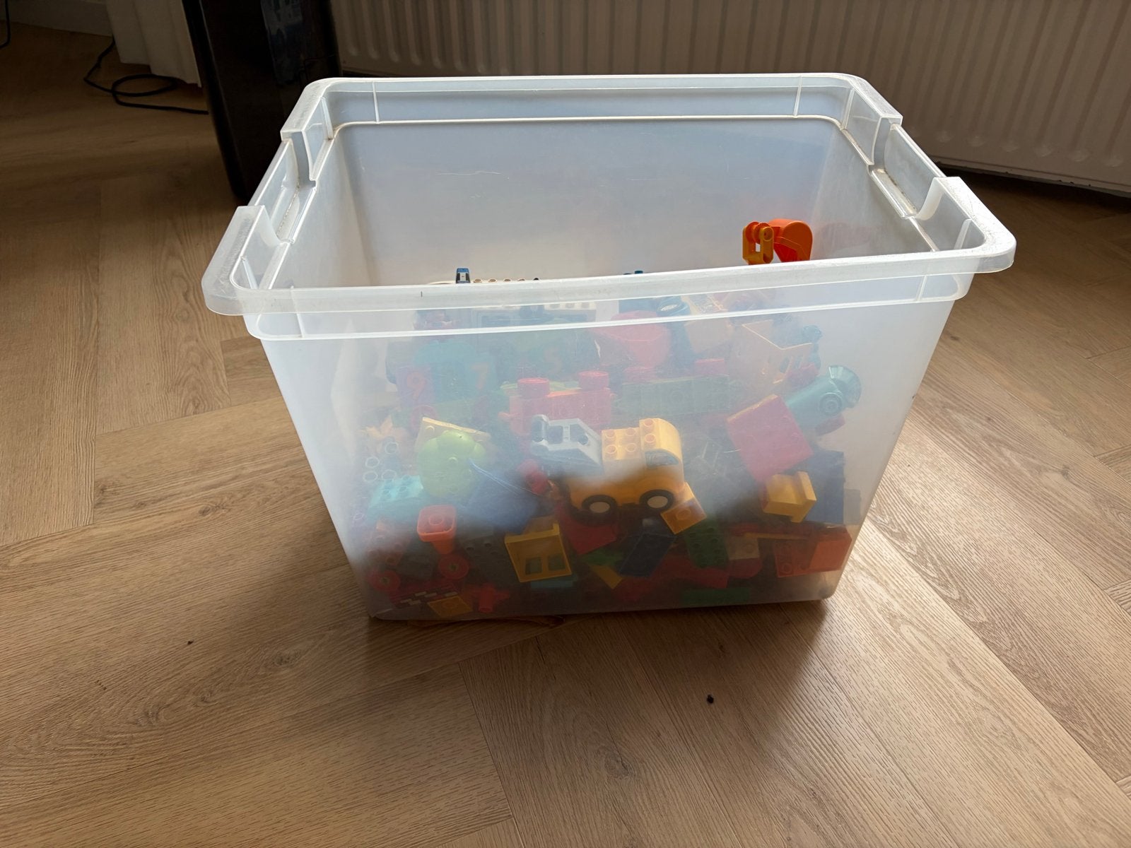 Grote partij LEGO Duplo met diverse sets en figuren, Ophalen, Inclusief minifiguren, Gebruikt, Overige thema's
