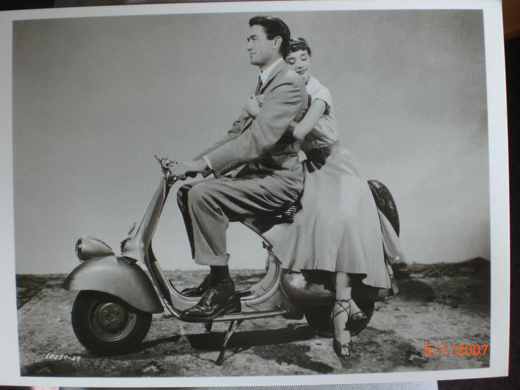 kaart Gregory Peck Audrey Hepburn in 'Roman Holiday, Ophalen of Verzenden, 1960 tot 1980, Ongelopen, Sterren en Beroemdheden