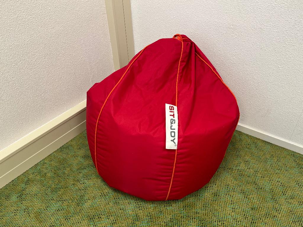 Kinder Zitzak Sit & Joy, Ophalen, Gebruikt, Rood, Zitzak