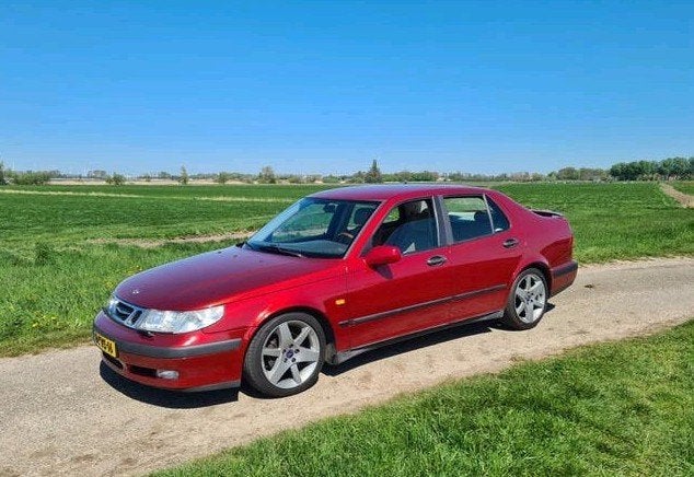 Saab 9-5 3.0 T V6 AUT 1999 Rood, 1800 kg, Beige, Particulier, Sedan