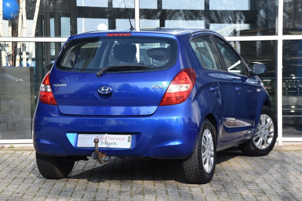 Hyundai I20 1.2i DynamicVersion Airco Elek. Ramen Trekhaak 1, Auto's, Hyundai, Gebruikt, 4 cilinders, Automatische klimaatregeling
