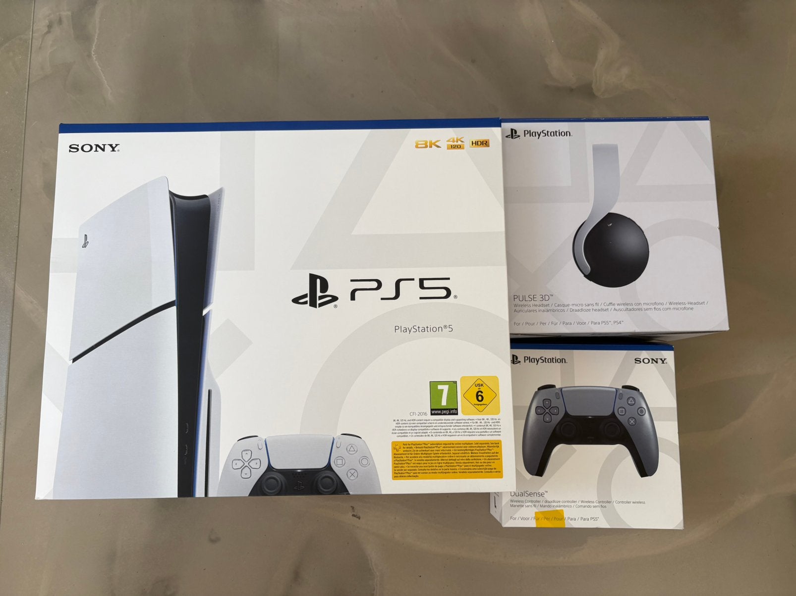 Playstation 5 disc edition, Spelcomputers en Games, Spelcomputers | Sony PlayStation 5, Ophalen of Verzenden, Zo goed als nieuw