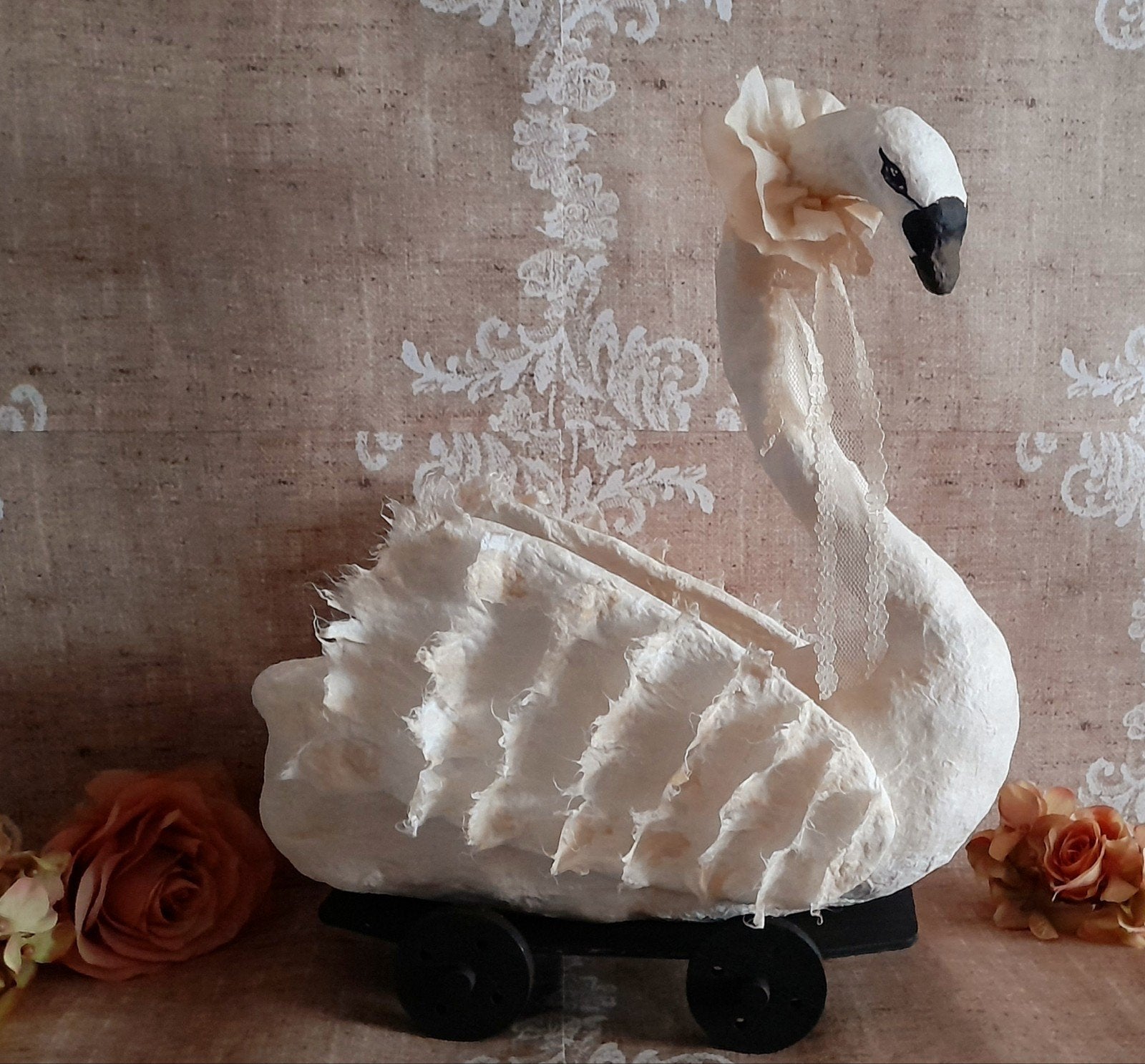Unieke grote brocante wattenpop Zwaan op wieltjes Spuncotton, Antiek en Kunst, Ophalen of Verzenden