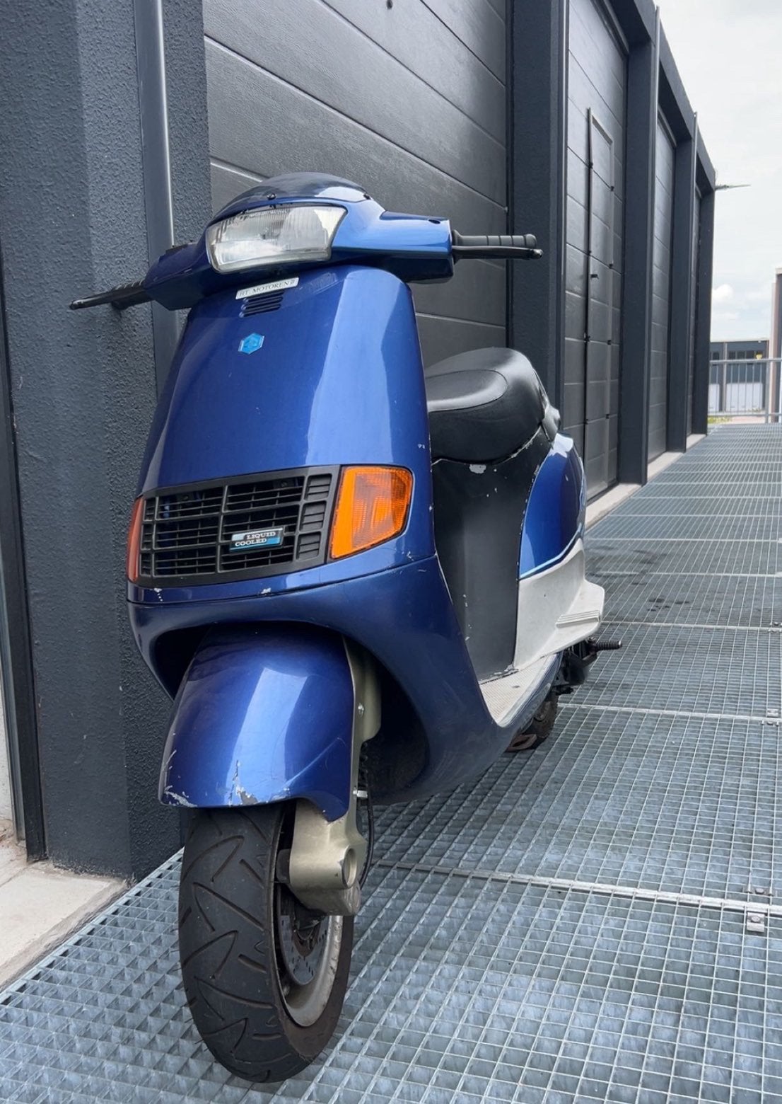 piaggio quartz 70cc hoogtoerig, Ophalen, Zo goed als nieuw, Tweetakt, Overige modellen