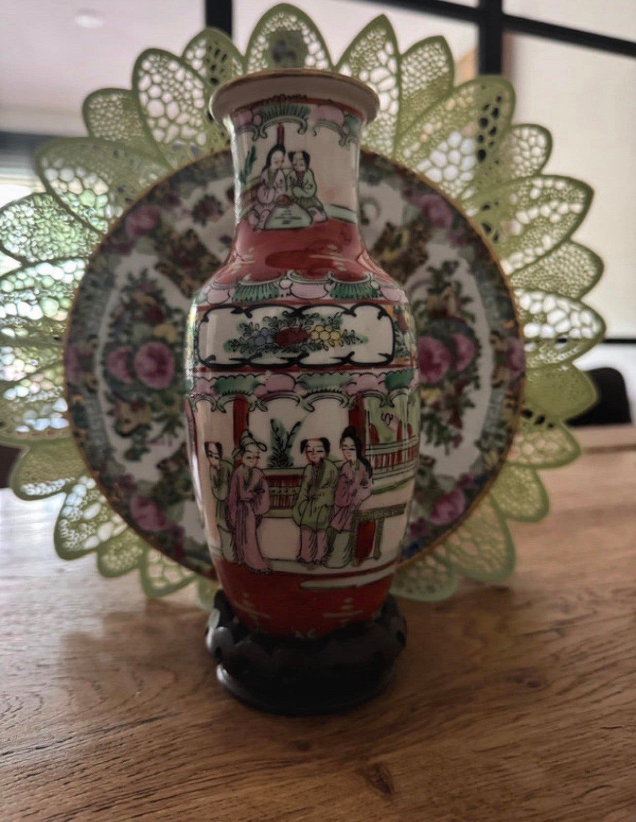 Chinese vaas met bord., Antiek en Kunst, Ophalen of Verzenden