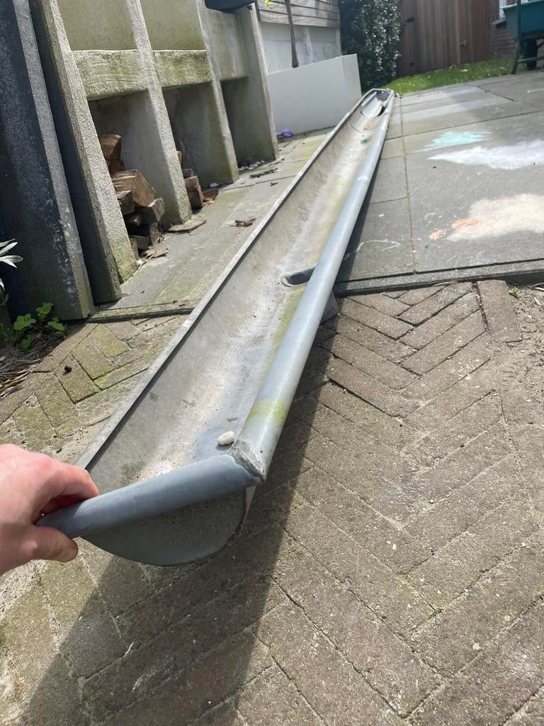 Zinken dakgoot 5.90 m, Doe-het-zelf en Verbouw, Buizen en Afvoer, Ophalen, Gebruikt, Zink, 80 mm of meer