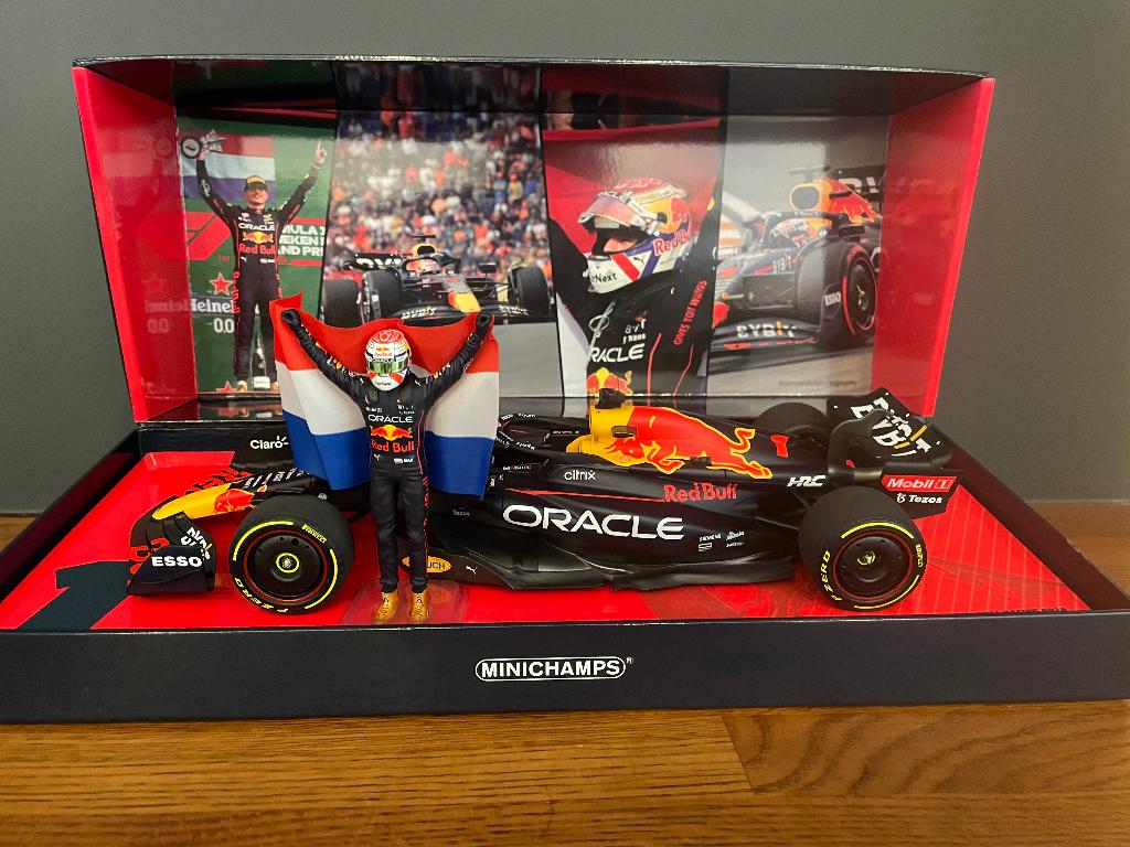Minichamps 1:18 RB18 GP Zandvoort 2022 Winner, Ophalen of Verzenden, Nieuw, Auto, MiniChamps