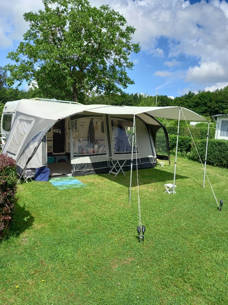 toercaravan, Caravans en Kamperen, Caravans, Particulier, tot en met 4, 1250 - 1500 kg, Rondzit, Fendt, Frans bed, 6 tot 7 meter