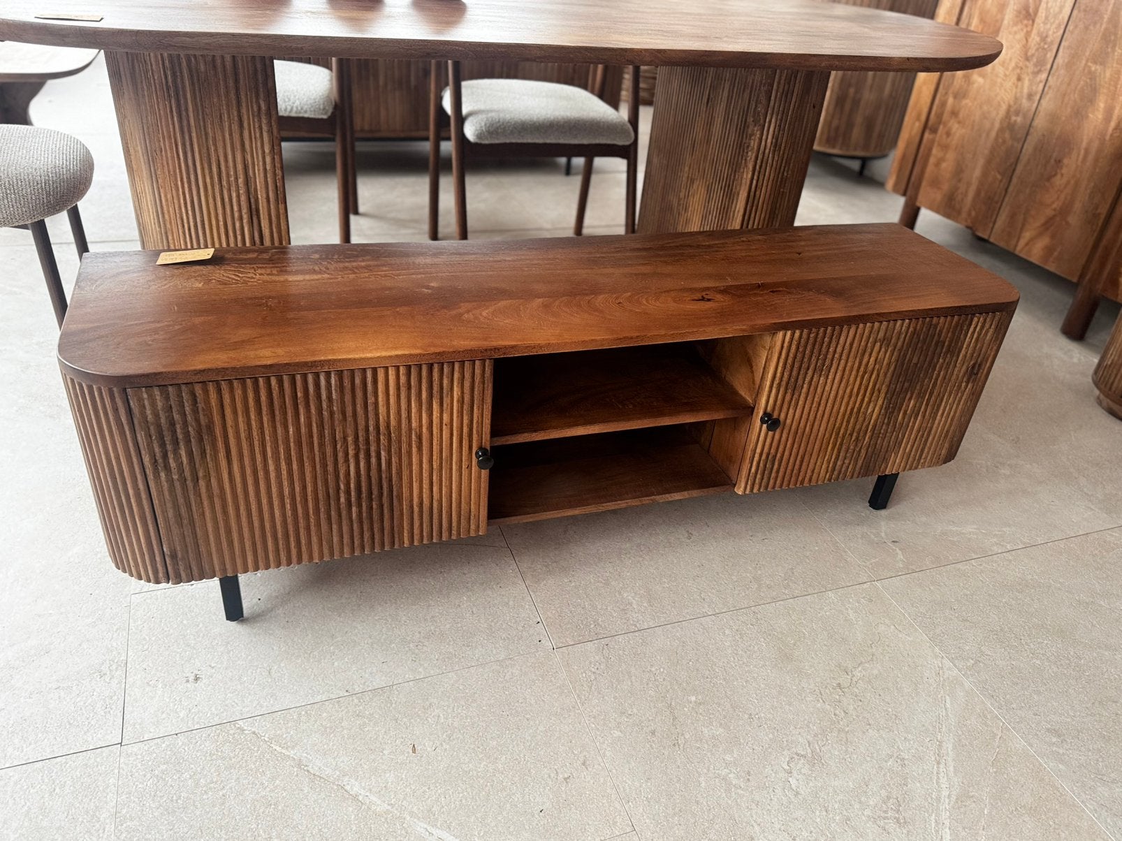 Magazijn Leegverkoop | TV Meubel Ribbel | Mangohout | Sale