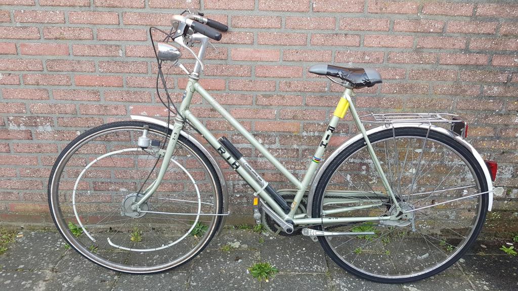 RIH Damesfiets 28" drie versnellingen, Overige merken, Minder dan 10 versnellingen, Gebruikt, Ophalen of Verzenden