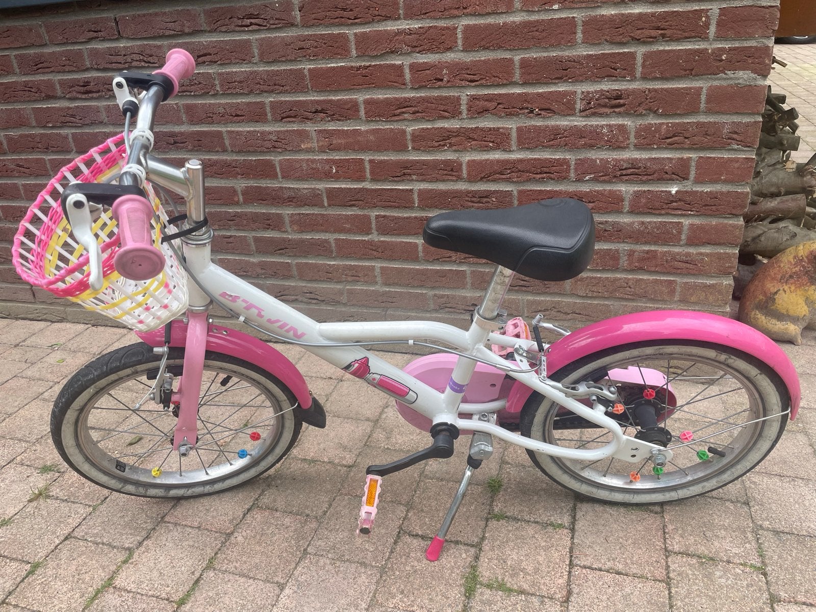 B'Twin Decathlon meisjesfiets 16 inch roze/wit, Fietsen en Brommers, Fietsen | Meisjes, Ophalen, Gebruikt, Velgrem, 16 inch