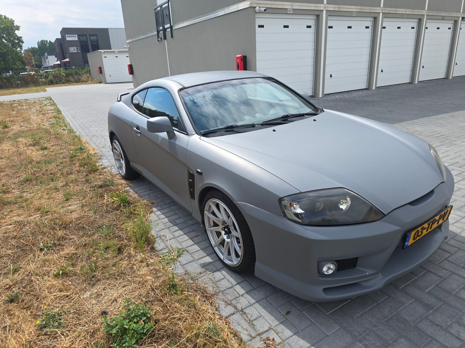 Hyundai Coupé 2.0 Turbo 2006 – 300 pk, Zwart, 4 stoelen, Handgeschakeld, Particulier