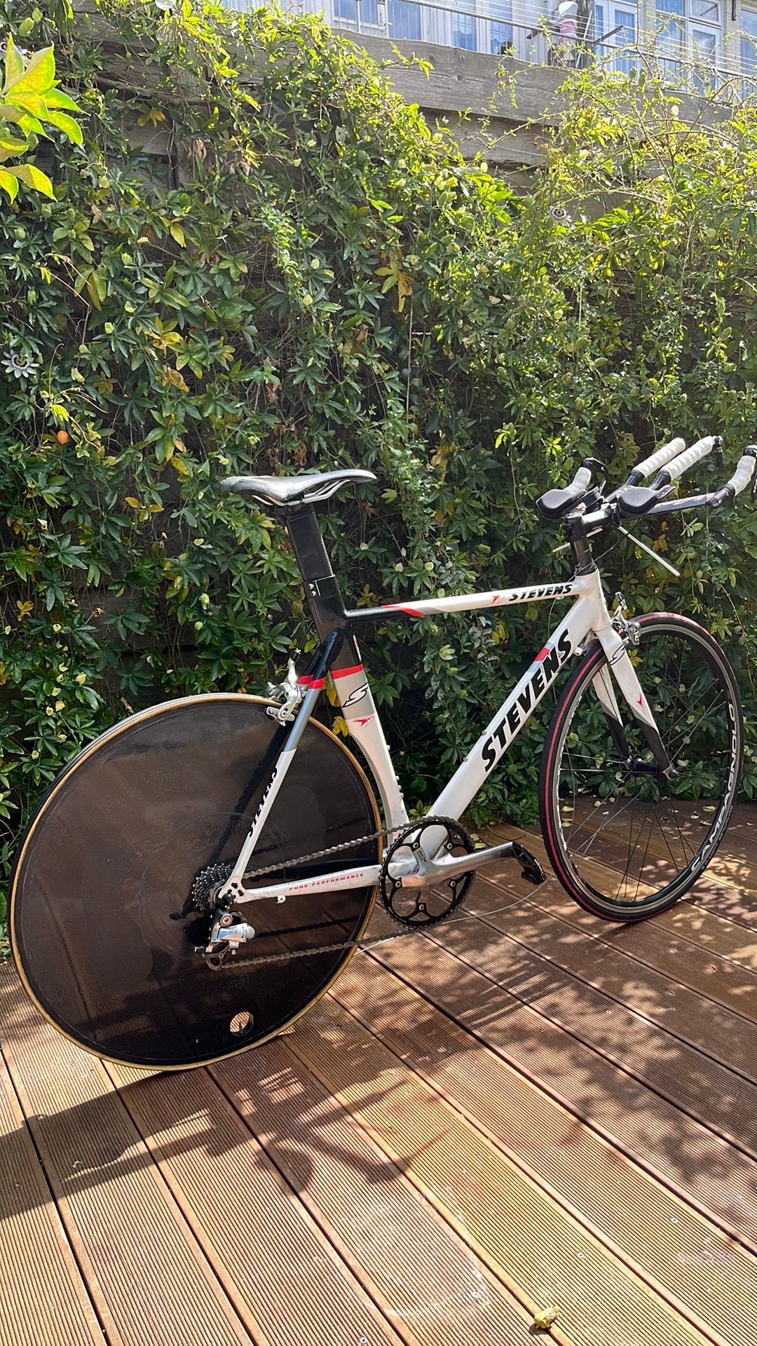 Tijdritfiets met dicht achterwiel, 28 inch, Gebruikt, 10 tot 15 versnellingen, Aluminium