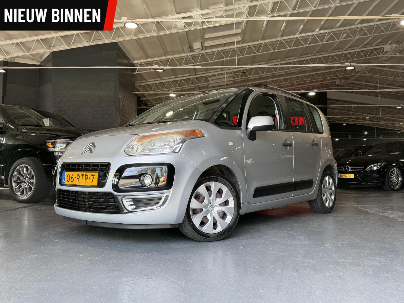 Citroen C3 Picasso 1.4 VTi Aura airco Cruise, Auto's, Voorwielaandrijving, Gebruikt, Bedrijf, 1397 cc