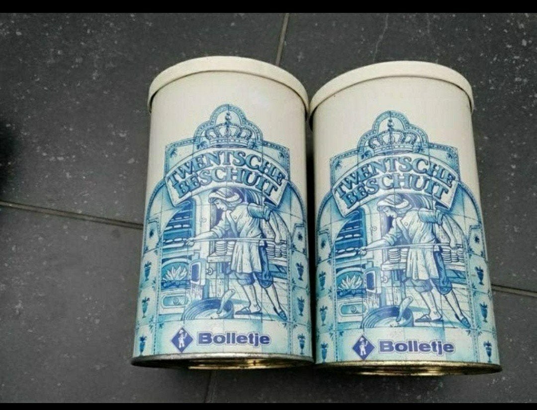 Twentsche Beschuit,Bolletje,Almelo,Delfts blauwe afbeelding, Ophalen of Verzenden, Zo goed als nieuw, Bus of Trommel