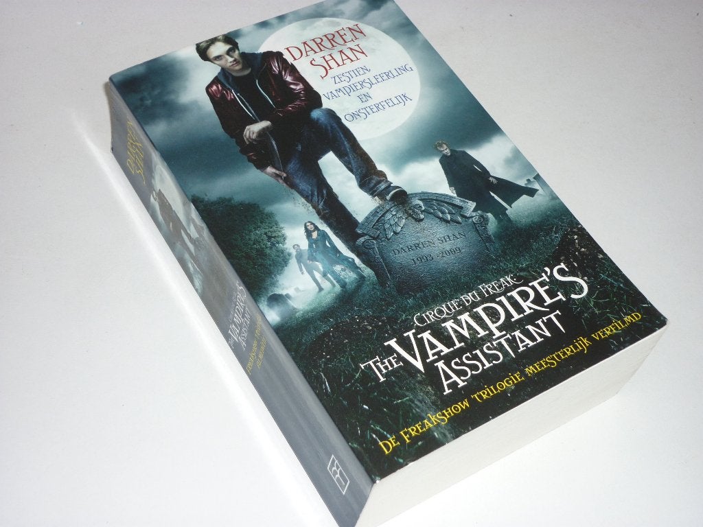 Darren Shan: the Vampire’s assistant (NL), Ophalen of Verzenden, Gelezen