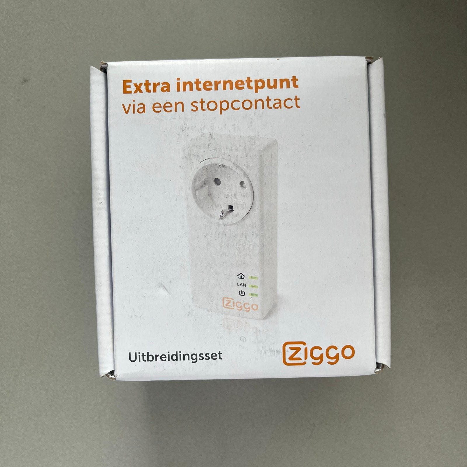 Ziggo Extra internetpunt via stopcontact, Computers en Software, Routers en Modems, Ophalen of Verzenden, Nieuw, Router