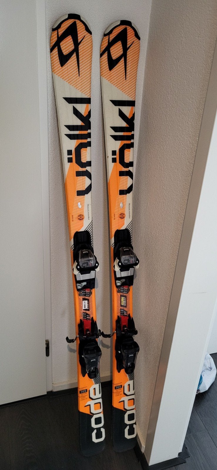 Völkl allround ski 149 cm, Sport en Fitness, Skiën en Langlaufen, Overige merken, 140 tot 160 cm, Gebruikt, Ophalen of Verzenden